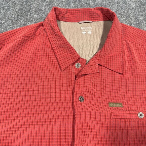 Columbia Sportwear Checked Red Outdoor Button Short Sleeve Shirt Large - Picture 1 of 6